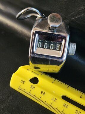 JAPANESE 4 DIGIT HAND COUNTER